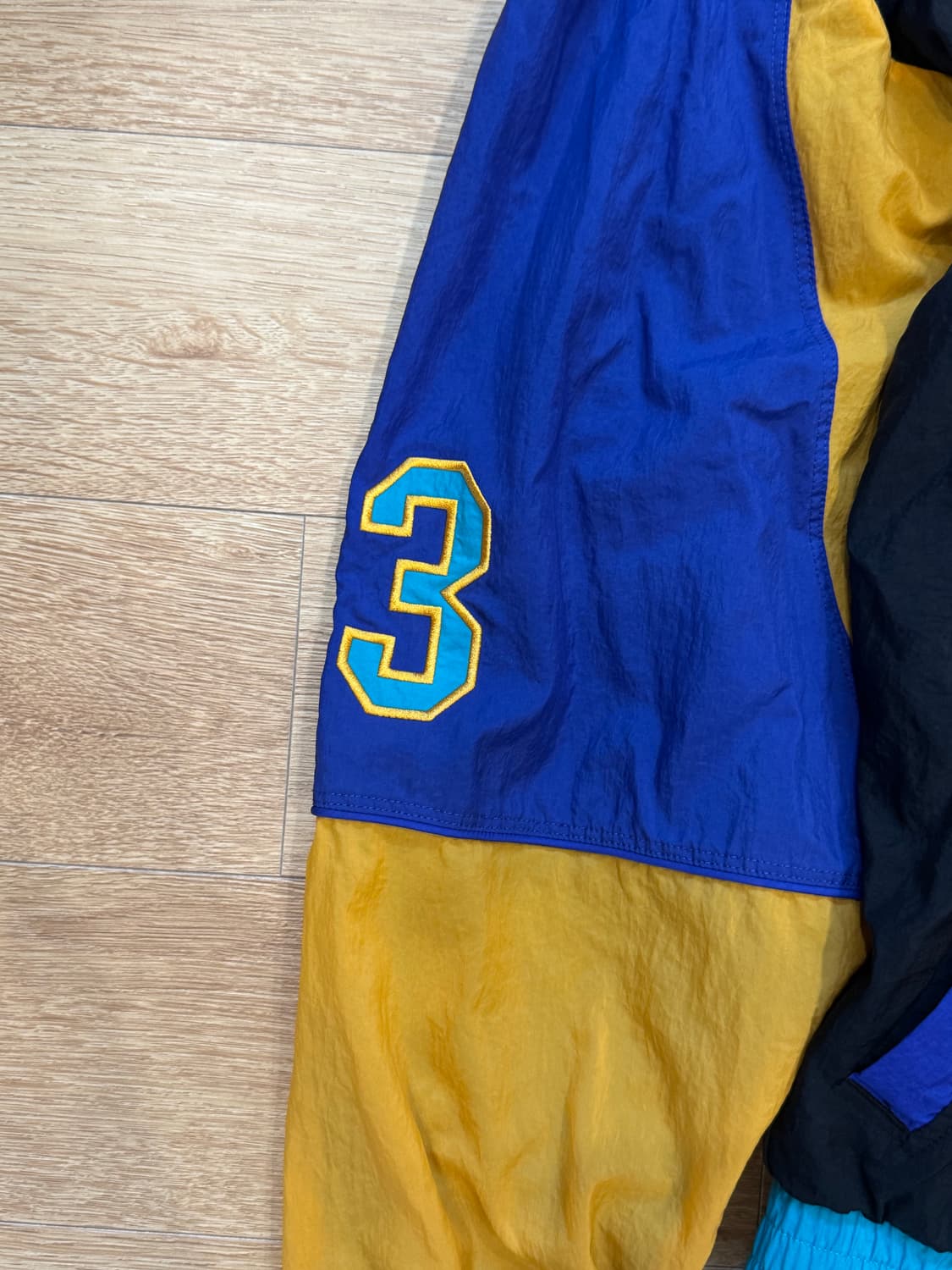 나이키 에어조던 레거시 플라이트 노스텔지아 바람막이 상품이미지3