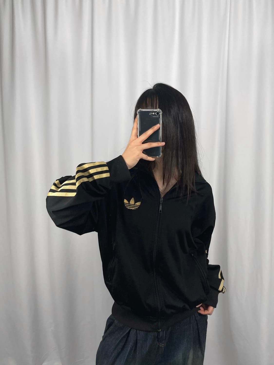 아디다스 블랙 골드 져지 집업 상품이미지1