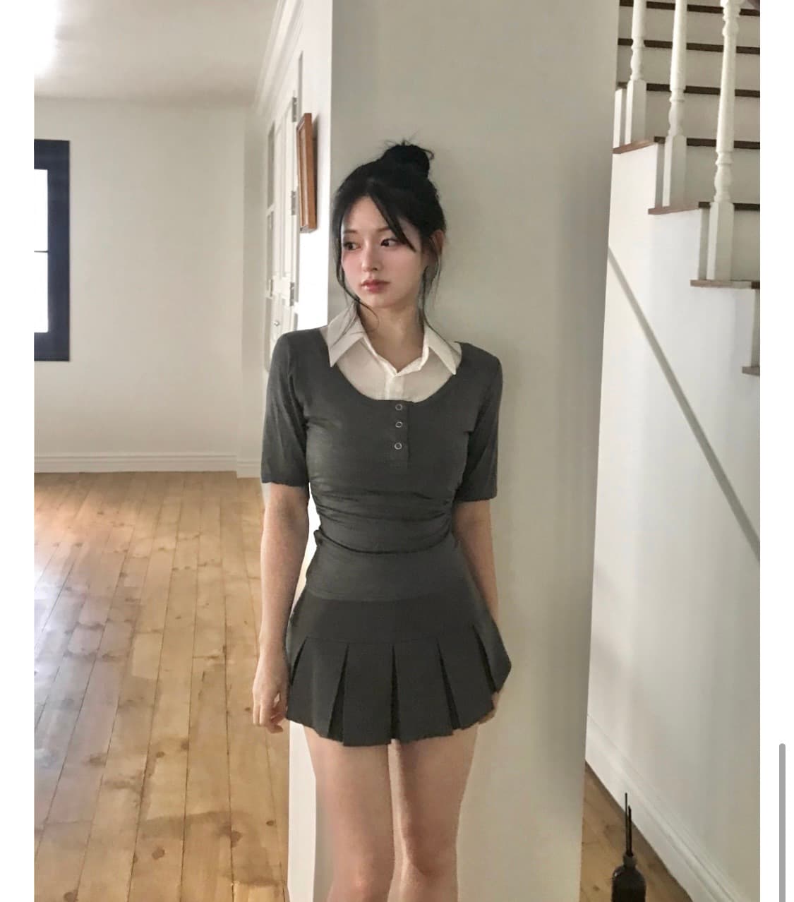 클라우드이모션 턴 플리츠 로우 미니 스커트 상품이미지3