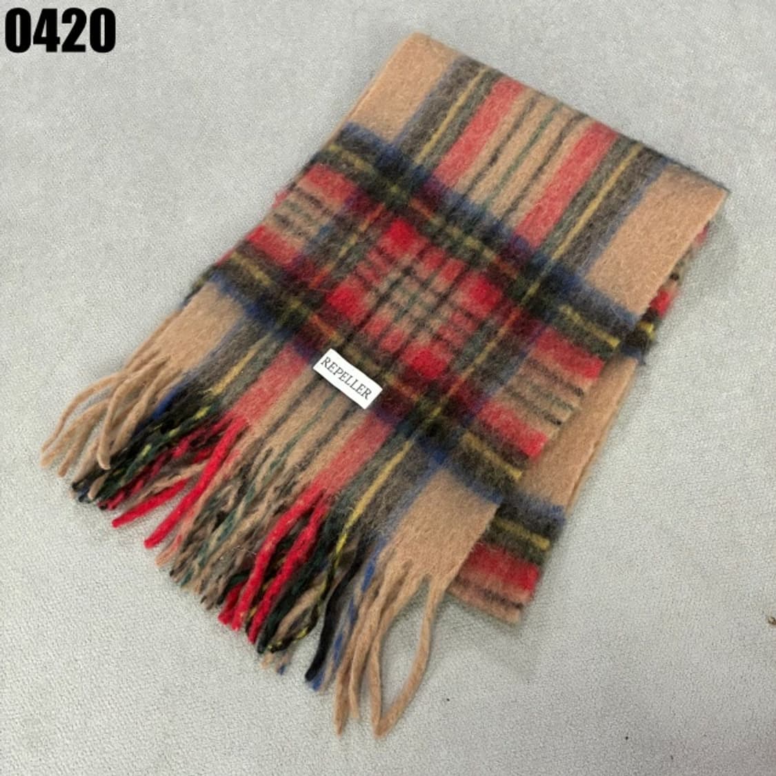 REPELLER 체크 패턴 머플러 상품이미지1