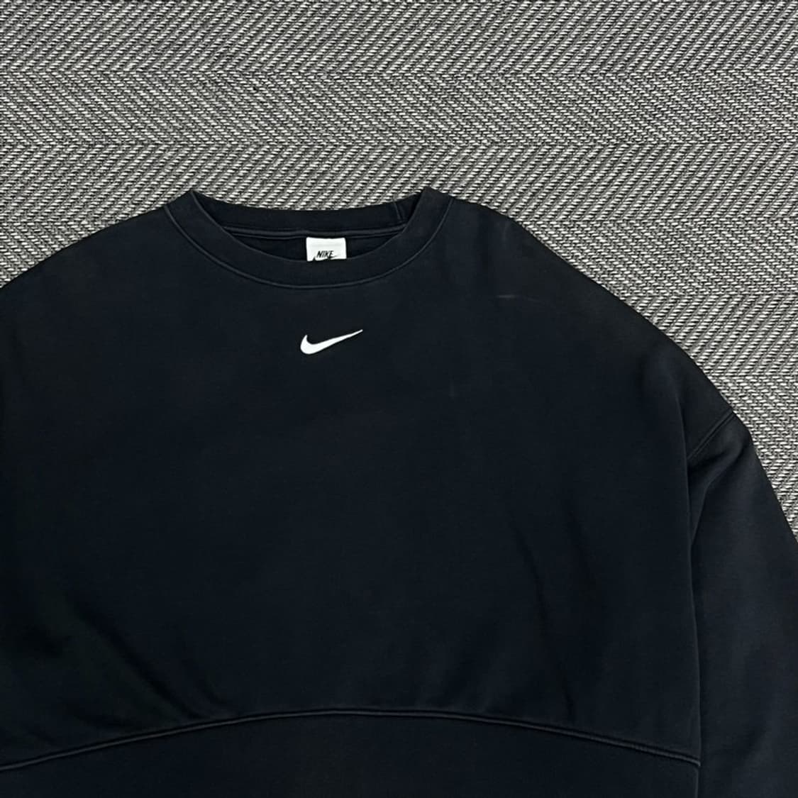 나이키 센터로고 크롭 맨투맨 v1164 상품이미지3