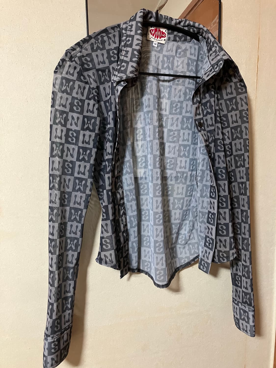 단종 와이낫어스 메쉬 상의 미디엄 상품이미지1