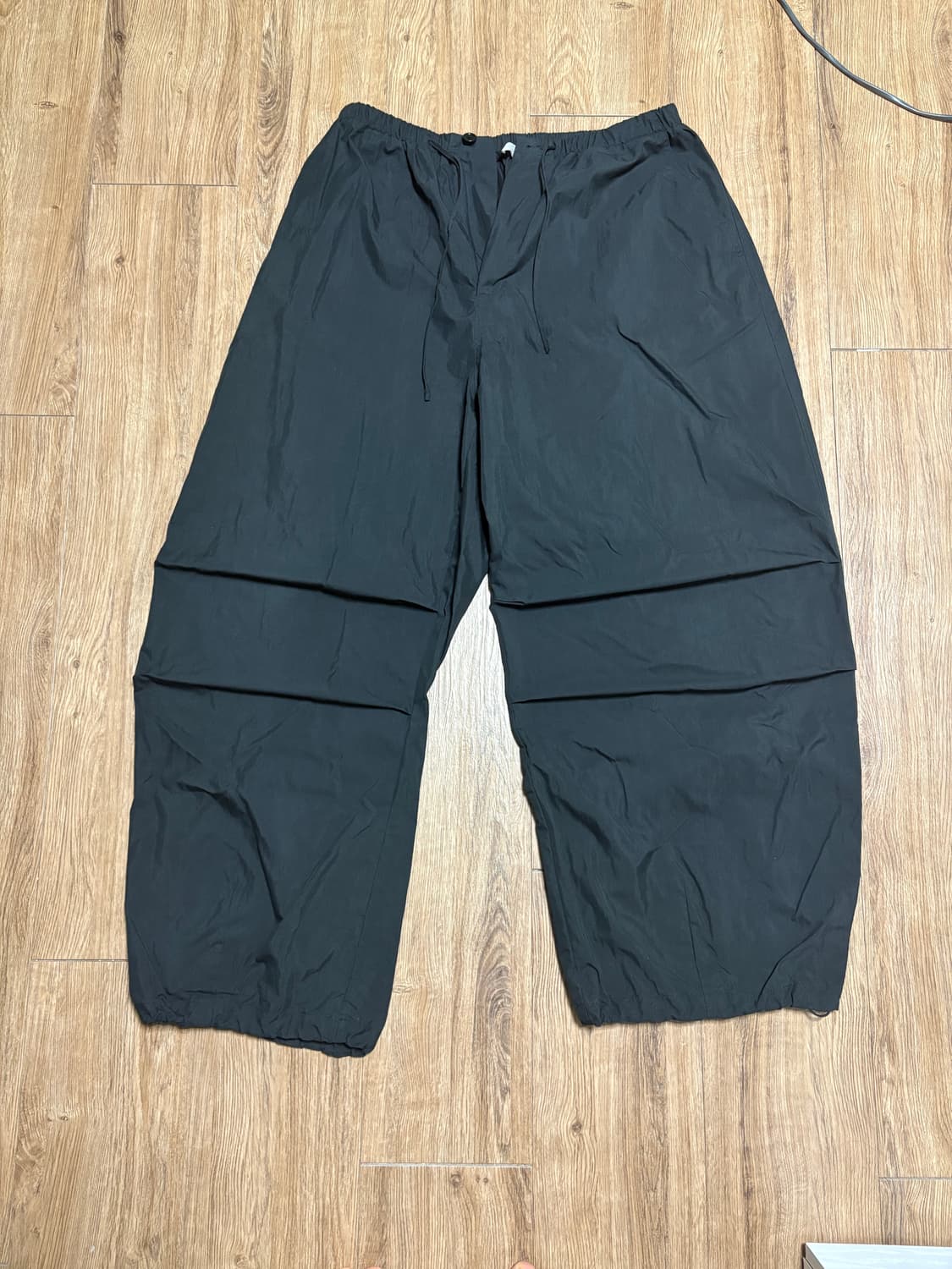 아모멘토 DRAWSTRING WIDE FATIGUE PANTS L 상품이미지3