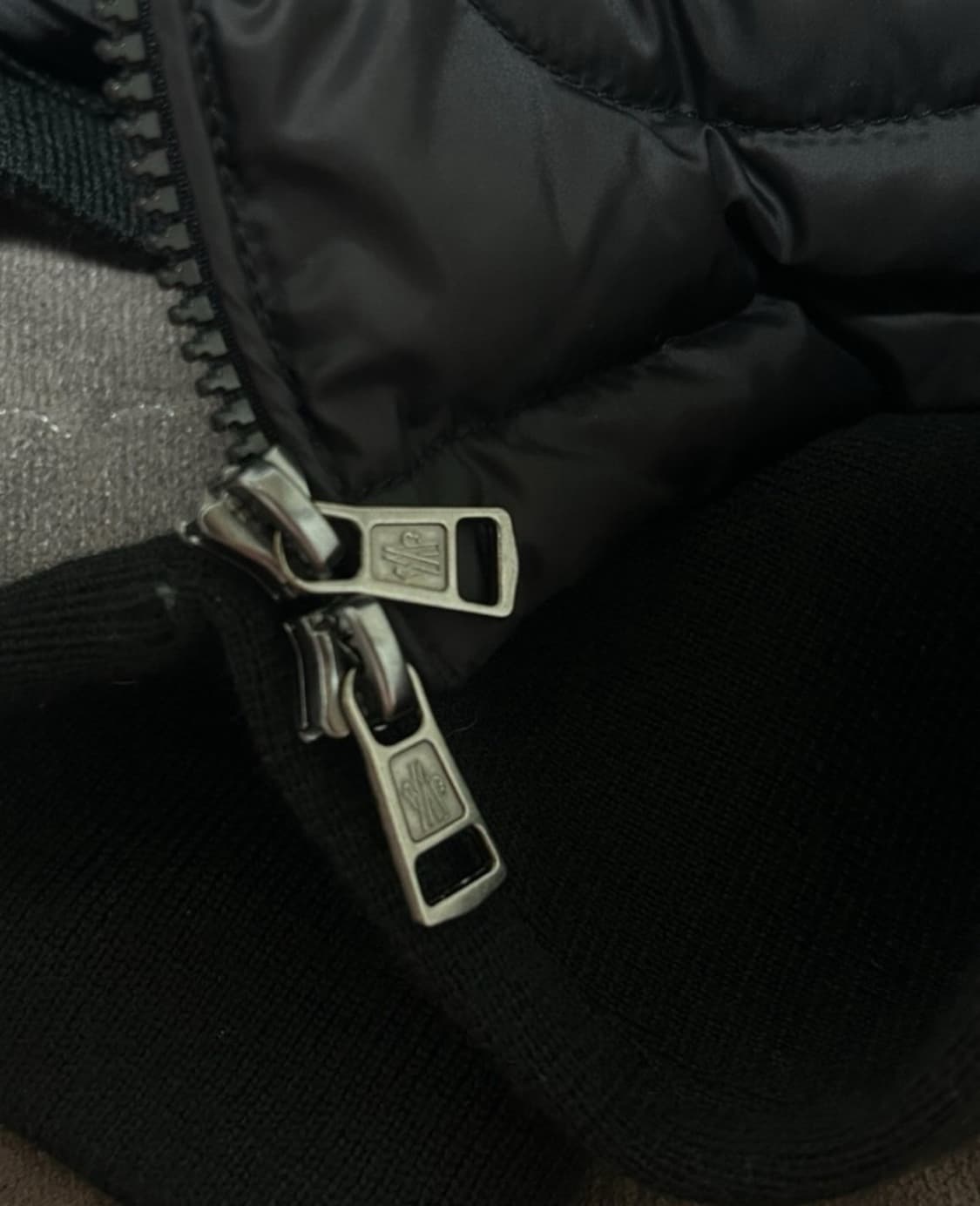 남여공용 몽클레어 니트 패딩  상품이미지6