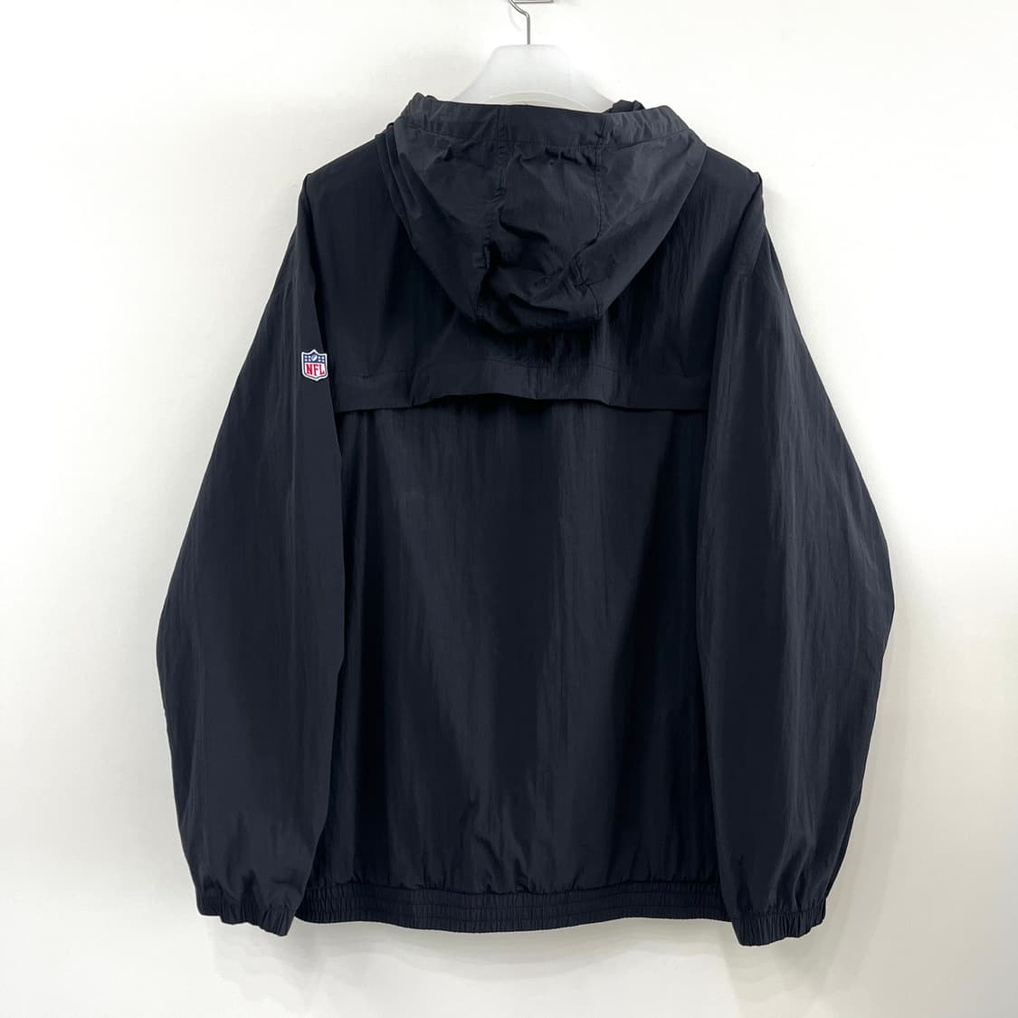 NFL 블랙 화이트 후드 아노락 자켓 상품이미지3