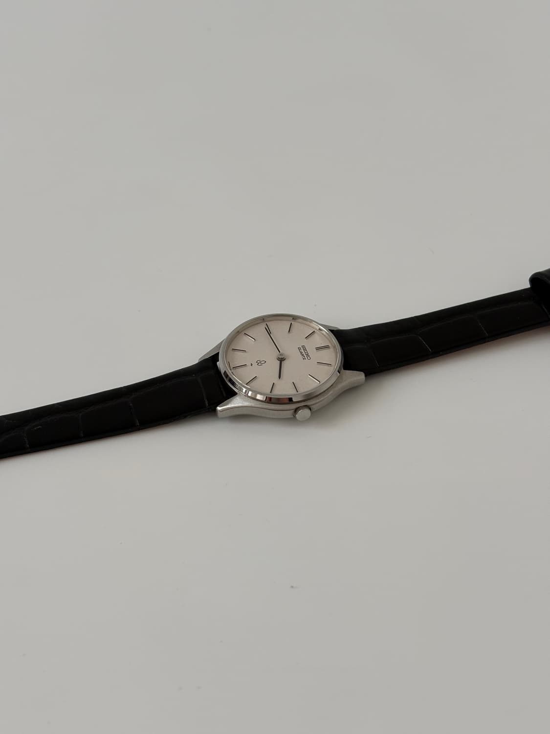 세이코 1970년대 텍스쳐 다이얼 실버 쿼츠 여성 상품이미지5