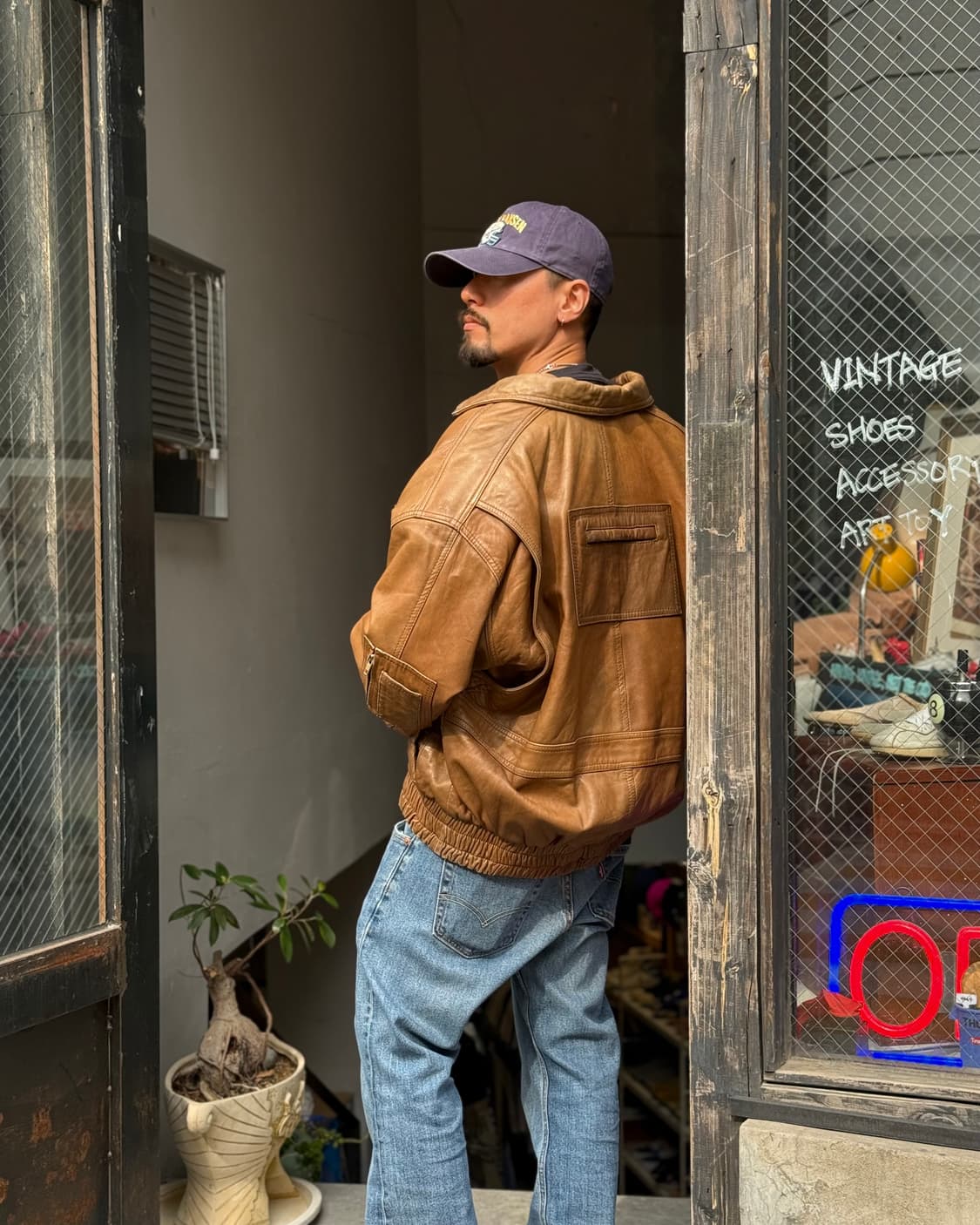 Vintage brown lambskin bomber jacket 상품이미지10