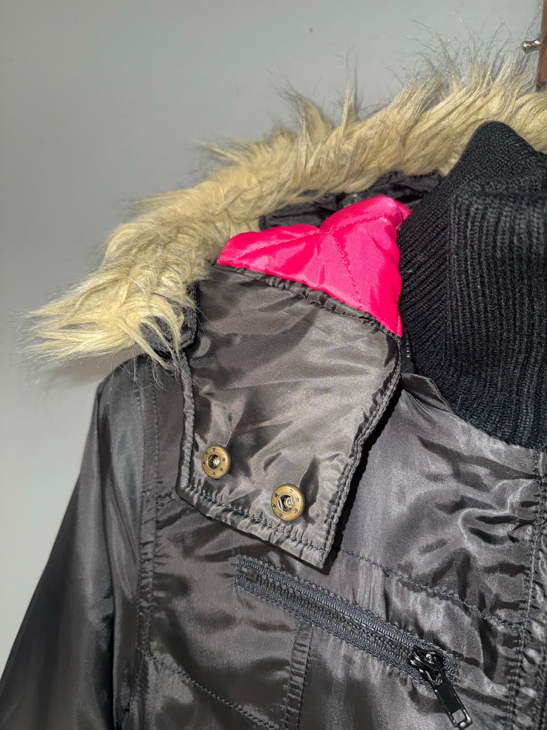 hot pink point fur trimming padding 상품이미지7