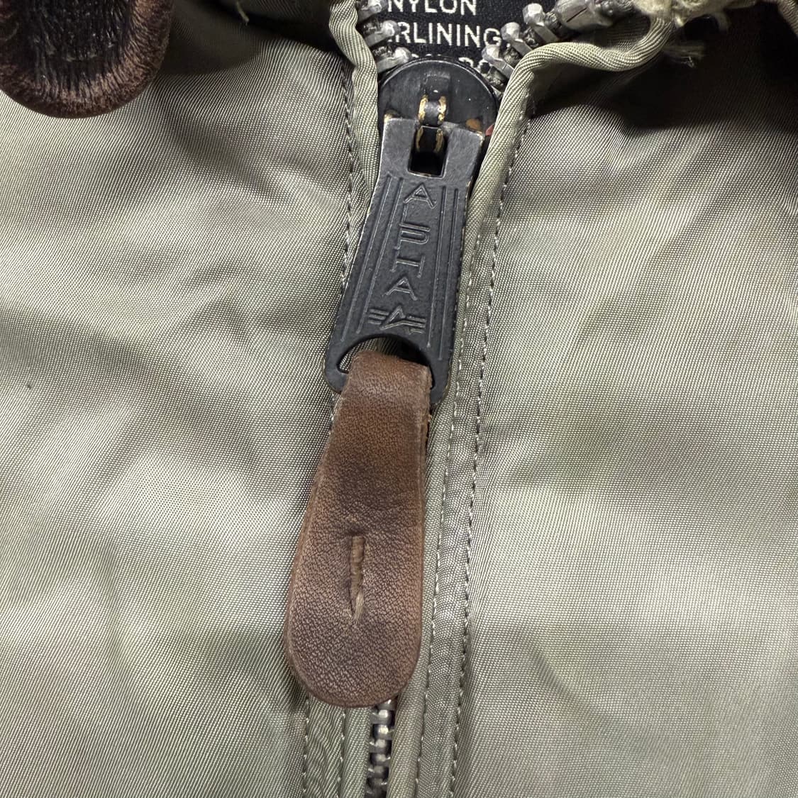 [정품/L] 알파인더스트리 가죽카라 항공점퍼 c1 상품이미지7