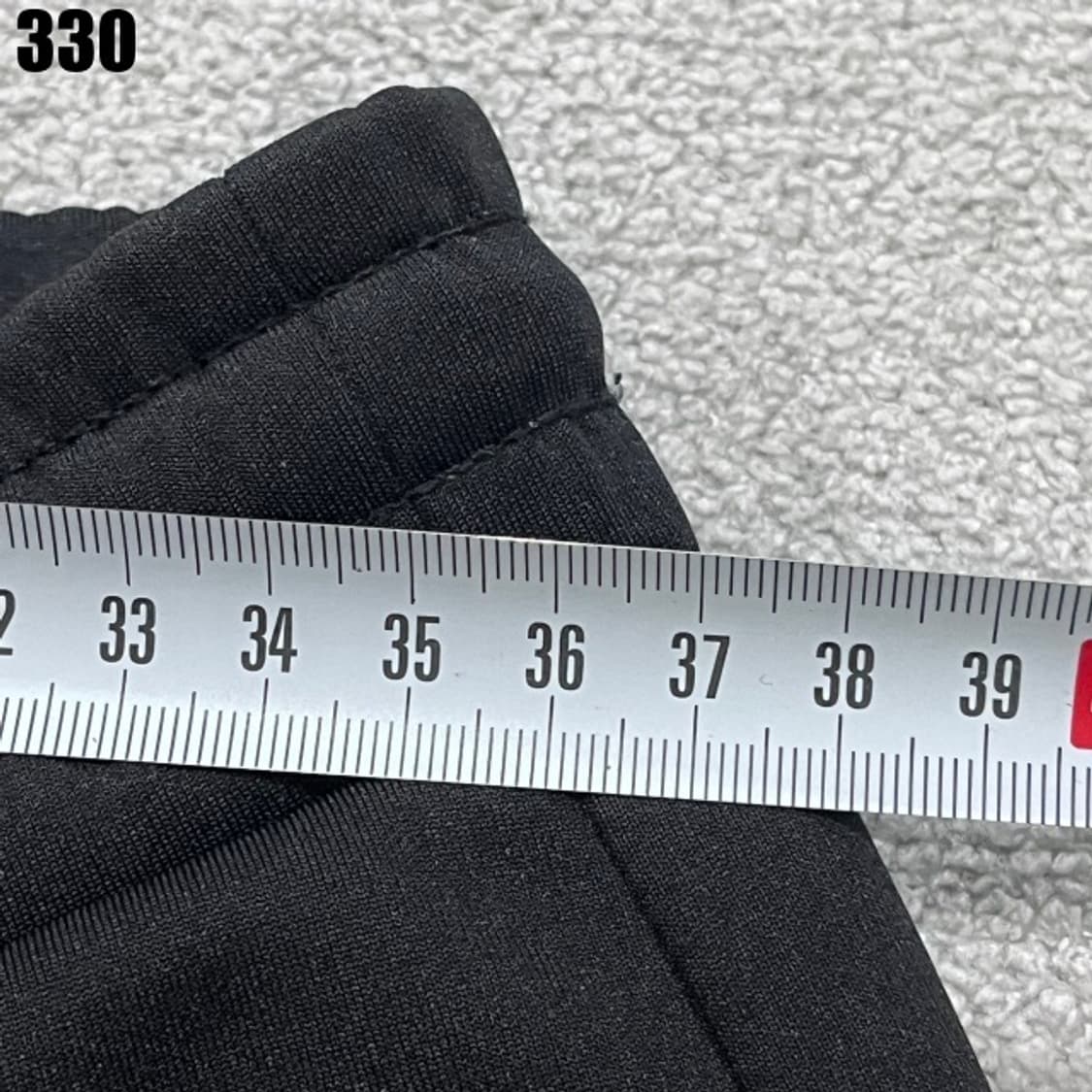 데상트 블랙 반바지  상품이미지3