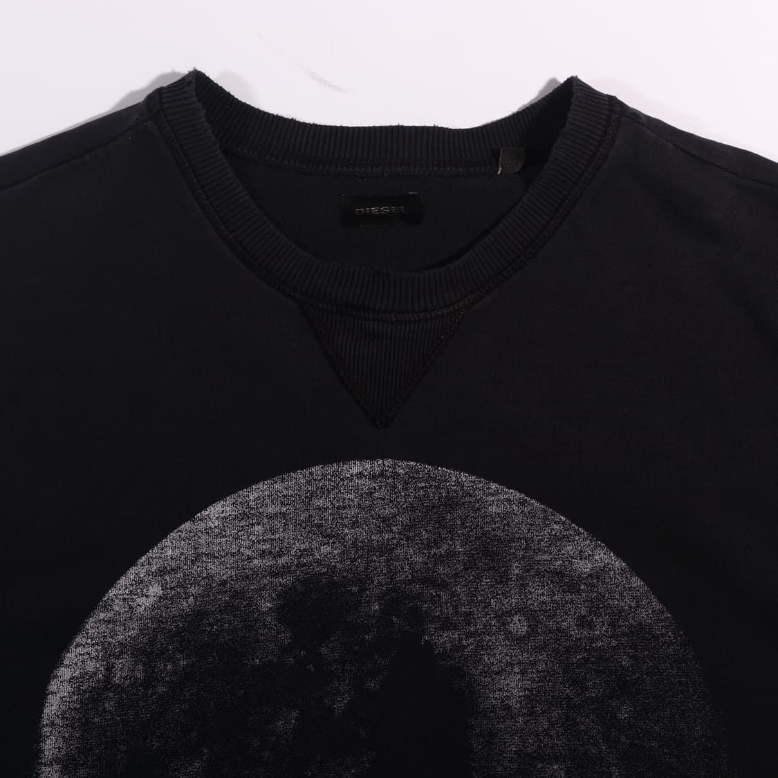 디젤 맨투맨 B563 상품이미지2