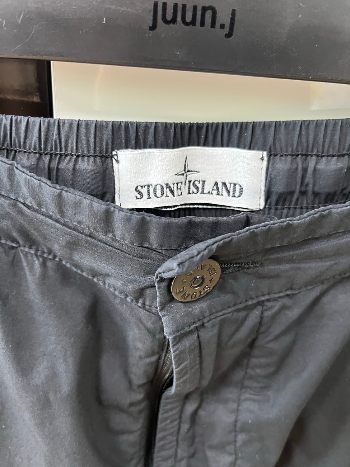 스톤 아일랜드 30203 카고 팬츠 5 포켓 블랙 - 21SS 상품이미지2