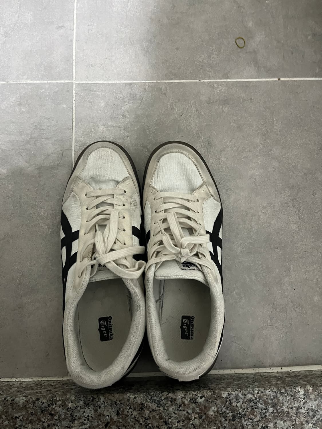 오니츠카타이거 275 상품이미지1