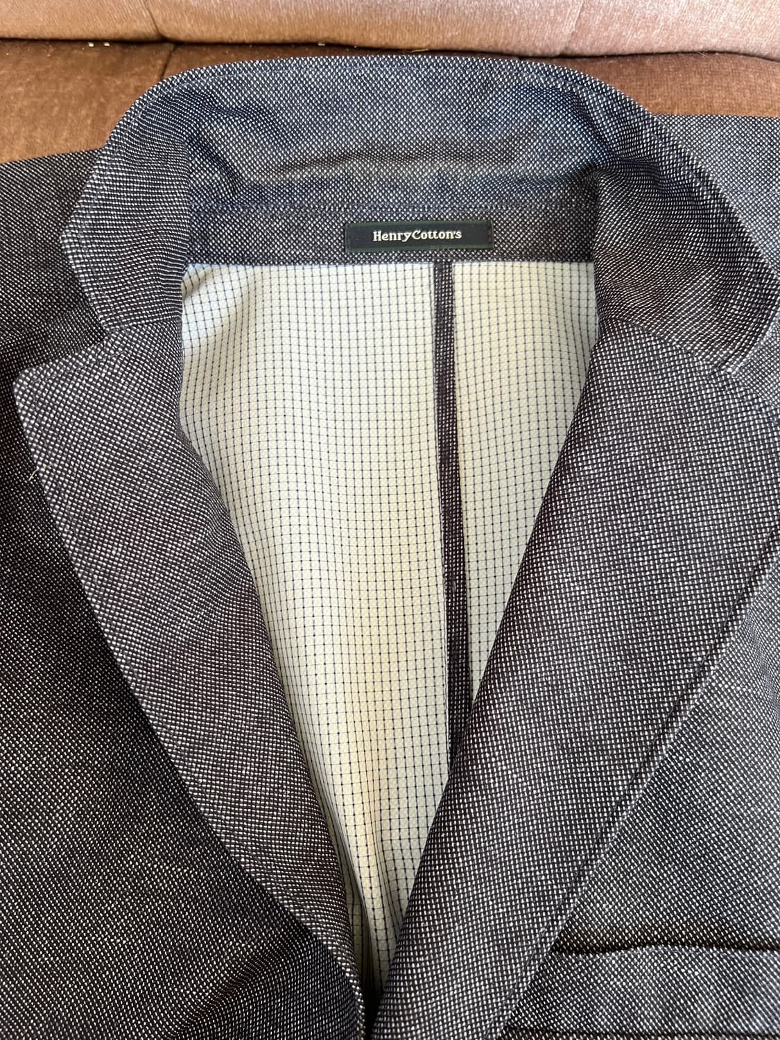 헨리코튼 남성 진청네이비 기능성자켓 

 상품이미지3