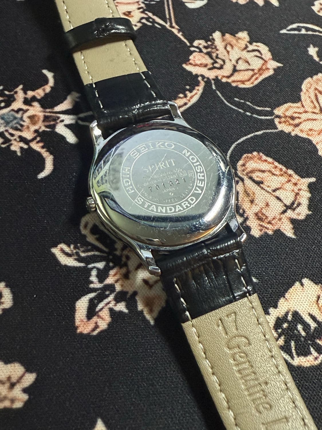 Seiko 빈티지 쿼츠 시계 상품이미지3