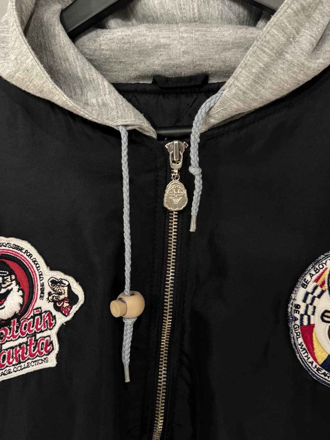 캡틴산타 패치 스타디움 후드 점퍼 상품이미지4