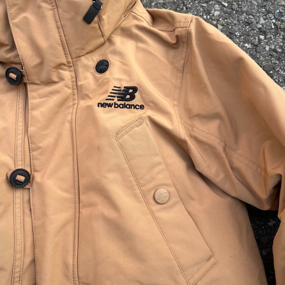 뉴발란스 카키색 롱패딩 점퍼 상품이미지3