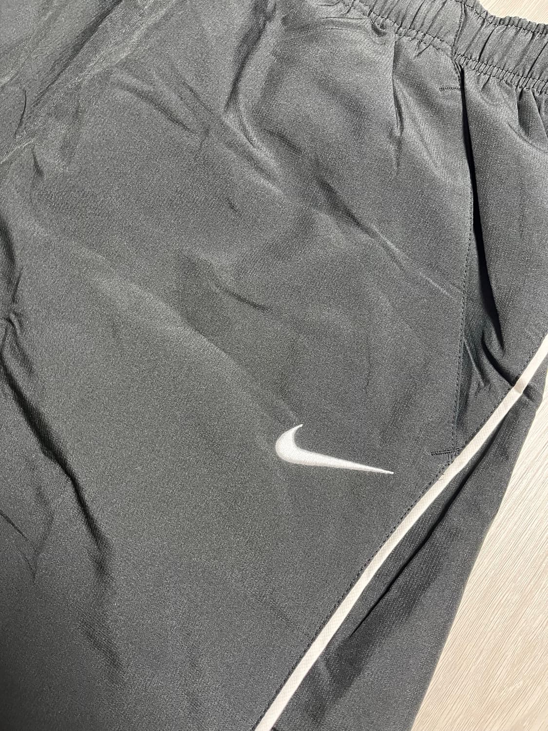[새상품] nike 나이키 와이드 웜업 트랙팬츠 L(32) 상품이미지2