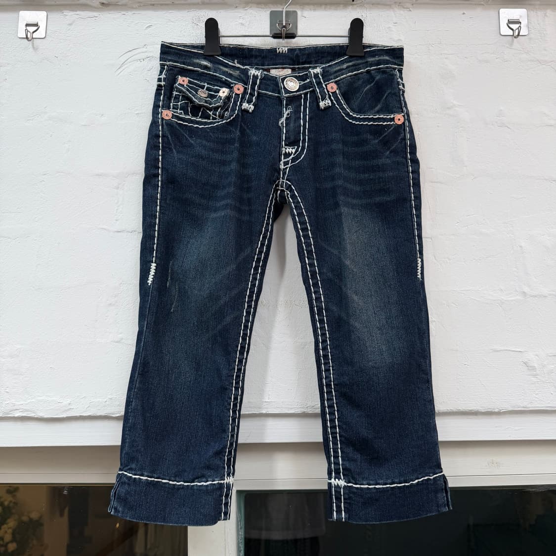 True Religion 스티치 로우라이즈 카프리 데님팬츠 27 상품이미지1