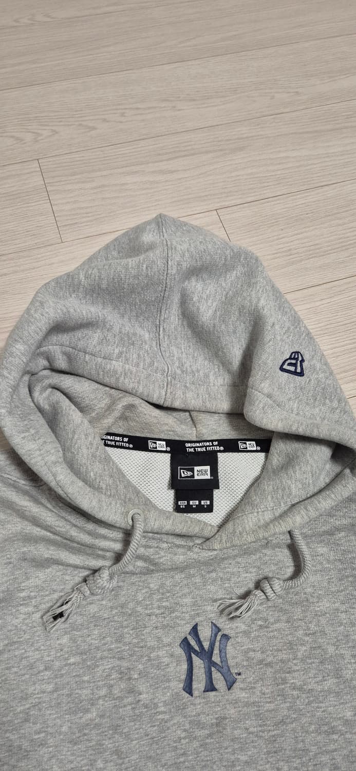 뉴에라 뉴욕양키스 후드티 95(남녀공용) 상품이미지2
