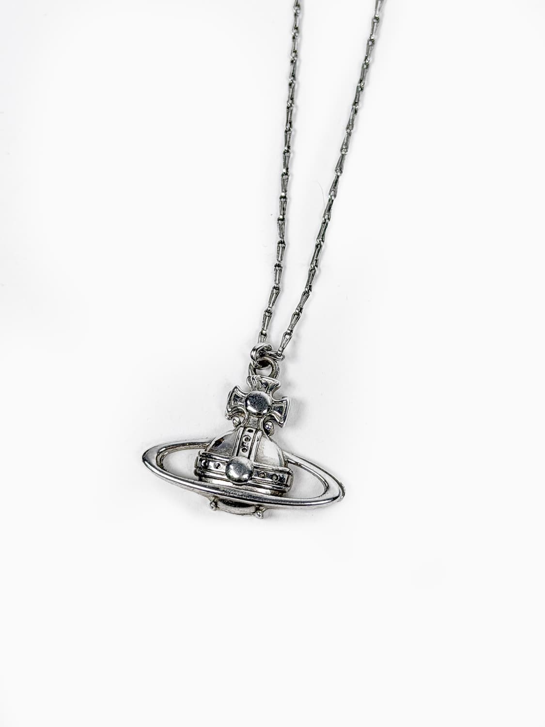 비비안웨스트우드 수지 펜던트 실버 목걸이 상품이미지2