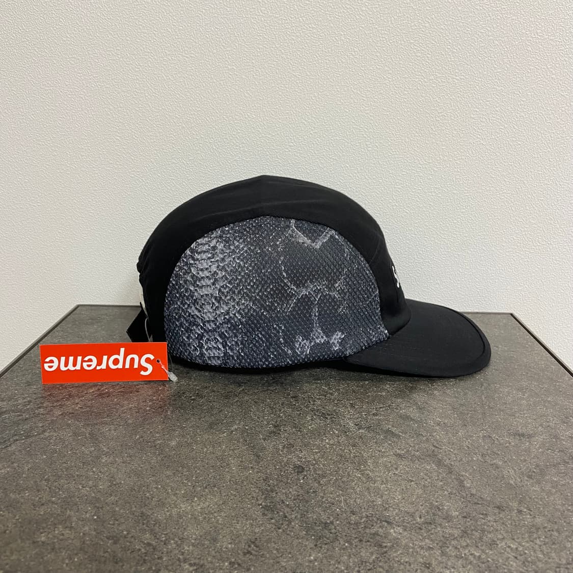 (OS) 슈프림 박스로고 캠프캡 모자 스네이크 스킨 블랙 상품이미지2