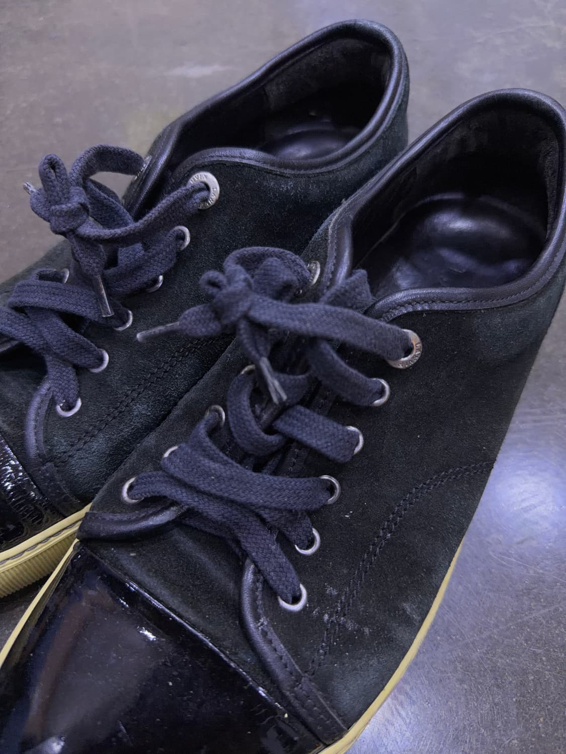 랑방 벨루어 스웨이드 레더 블랙 스니커즈 8 (270) 상품이미지4