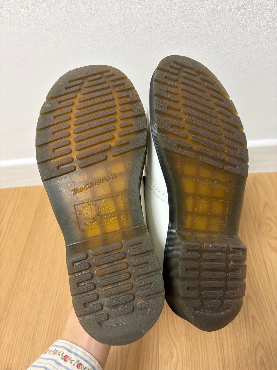 닥터마틴 1461 화이트 상품이미지4