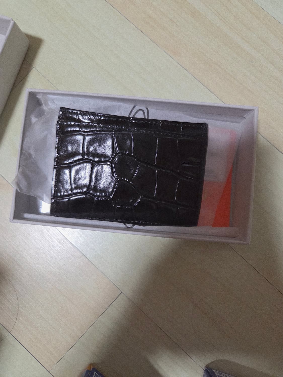 백화점 구매 비비안웨스트우드 카드지갑 송아지가죽 크로커다일 상품이미지2