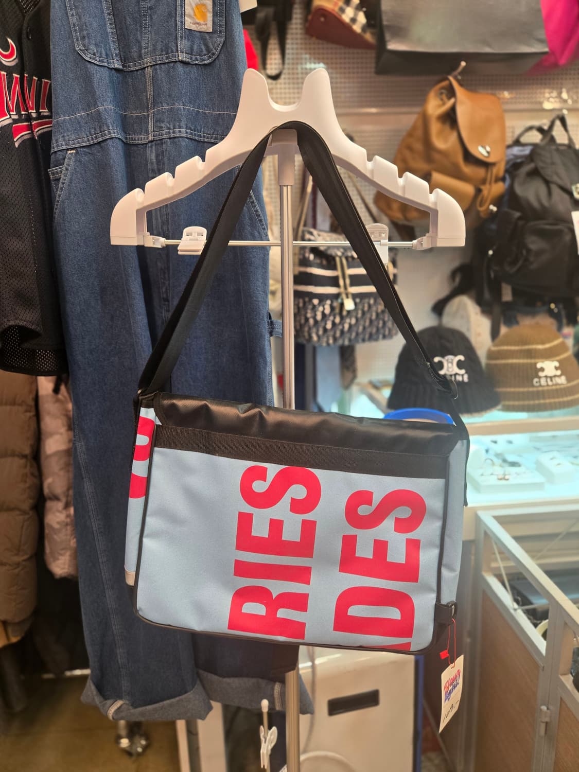 [쿨거환영]​누깍 (Nukak) 오리지널 업사이클링 메신저백 상품이미지2