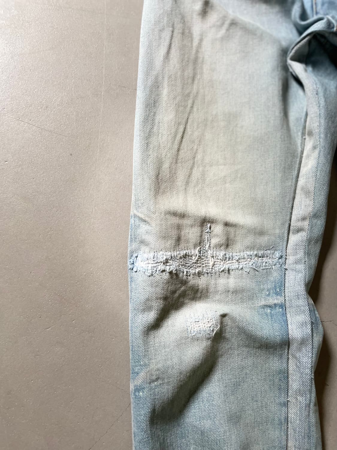 부후토 “데미지 데님 팬츠 상품이미지2