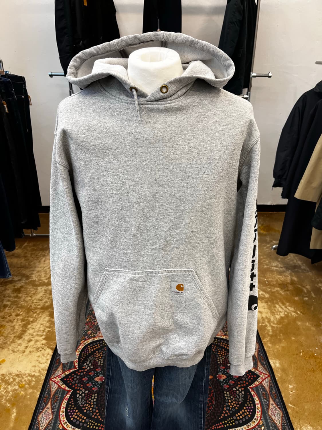 칼하트 루즈핏 후드티 상품이미지3