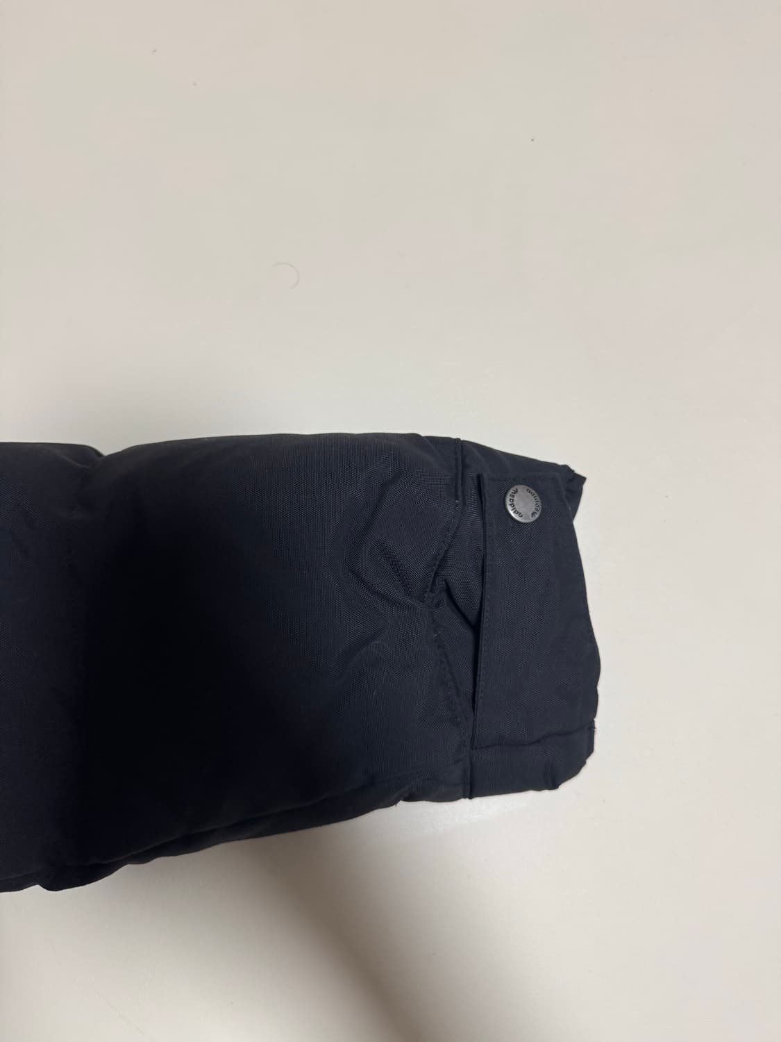 (105)아디다스 후드 퍼 패딩 블랙 상품이미지4