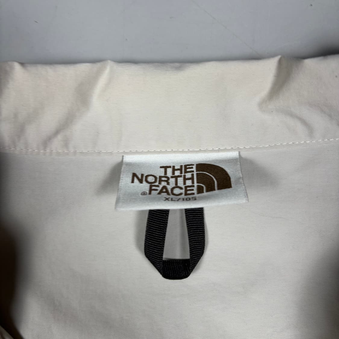 노스페이스 오트밀 화이트라벨 바람막이 상품이미지4