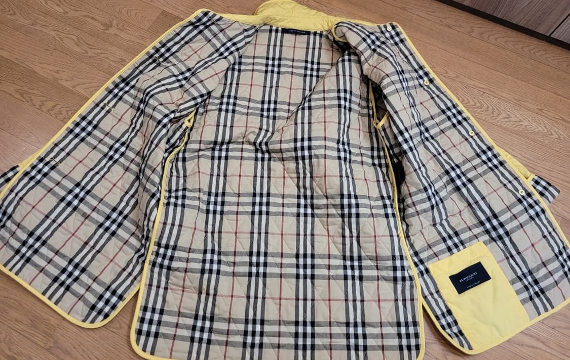 버버리 퀼팅자켓 상품이미지6