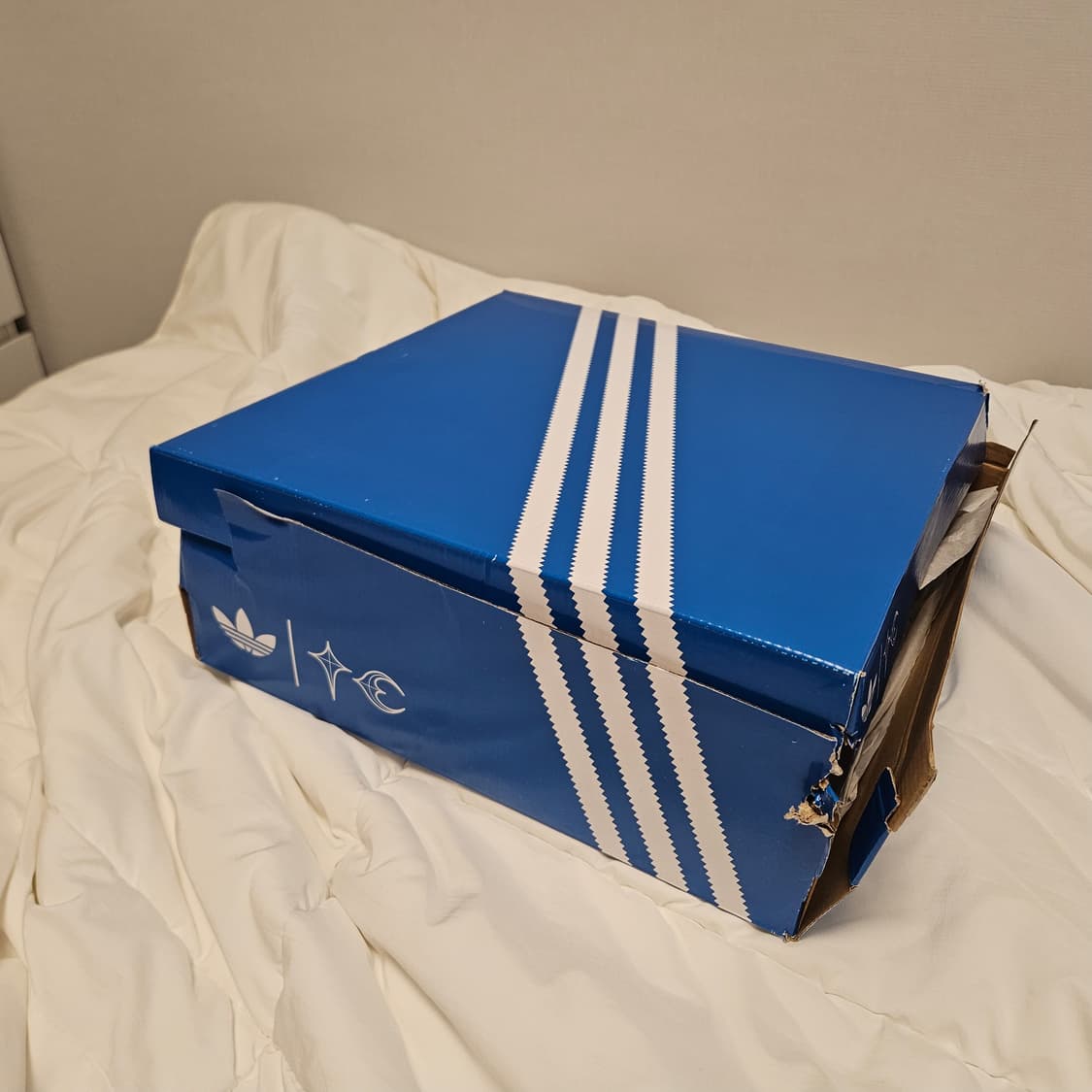 새상품, 박스파손) 떠그클럽 아디다스 GSG9 부츠 블랙 285사이즈 상품이미지3