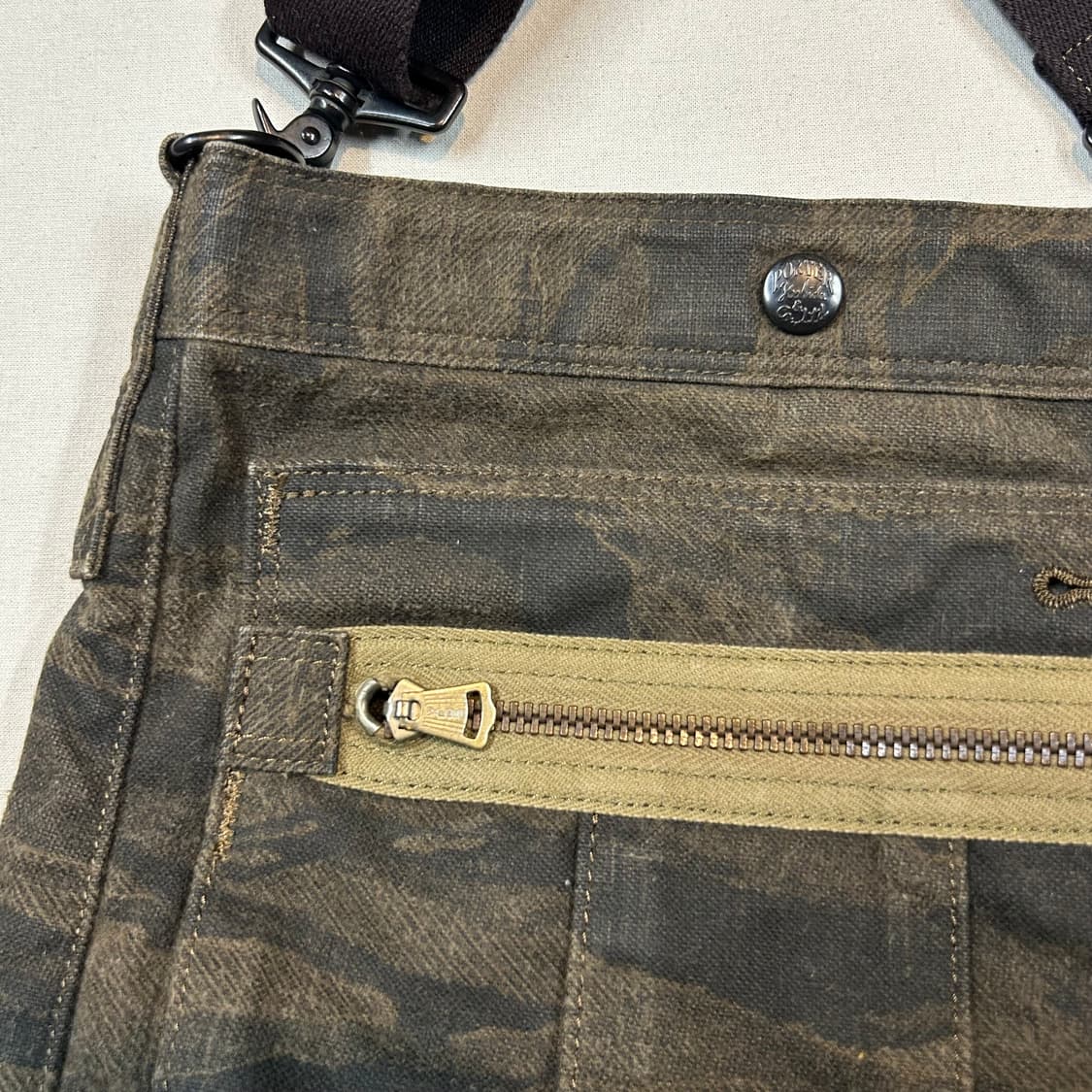 요시다 포터 타이거 카모 숄더백 크로스백 70주년 한정판 V8 상품이미지4