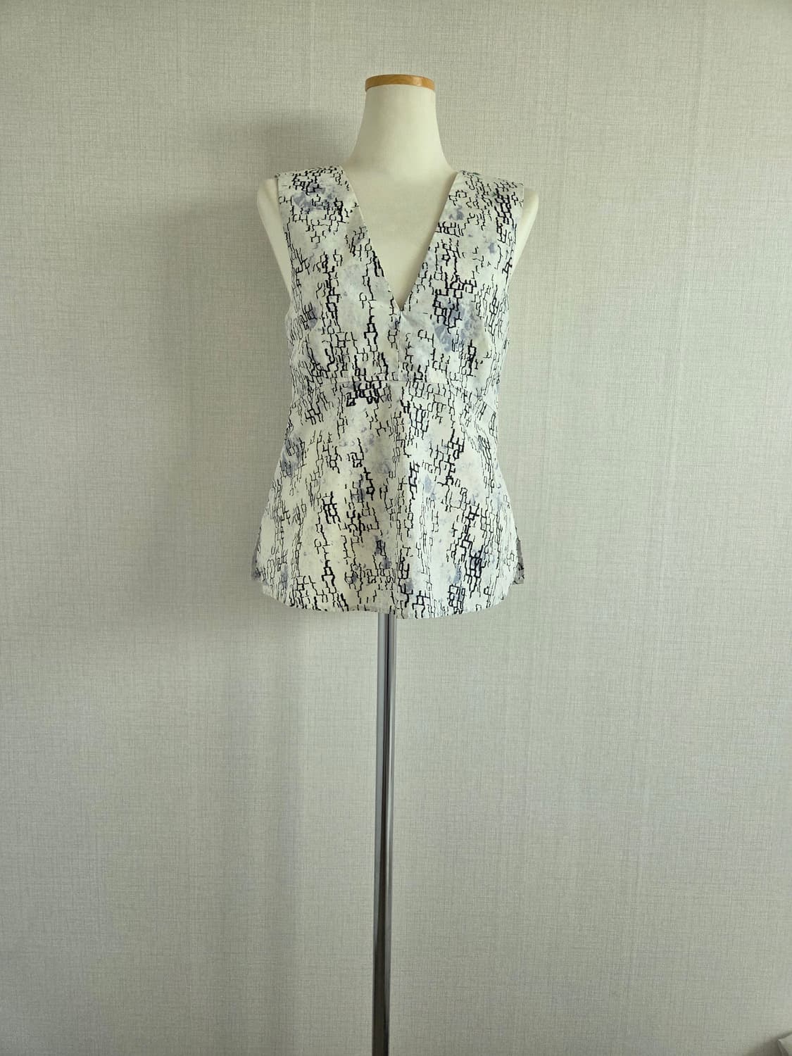 COS  여성 민소매 탑 상품이미지1