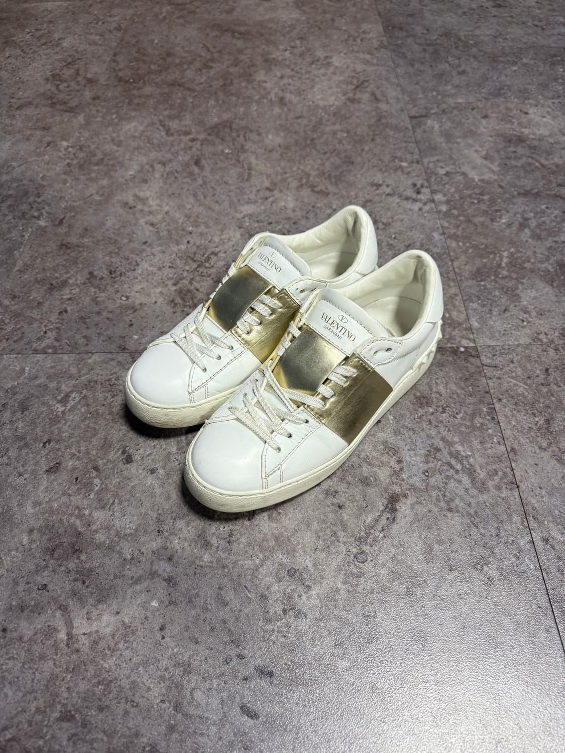 발렌티노 락스터드 36.5 상품이미지1