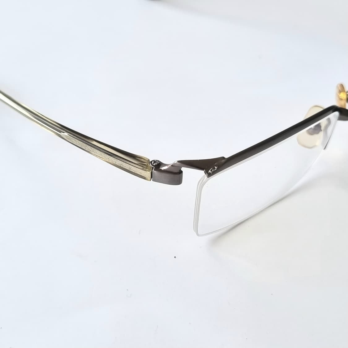 데드스탁  o.nick  반무테 그레이 사각 1643 상품이미지5