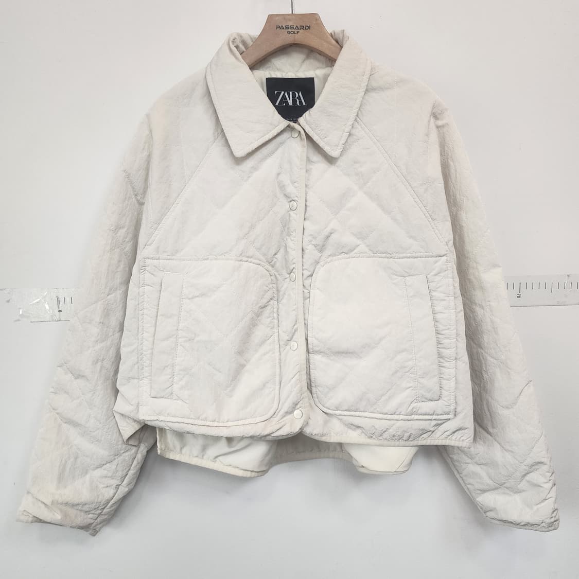 자라 아이보리 셔츠형 패딩 자켓 상품이미지1