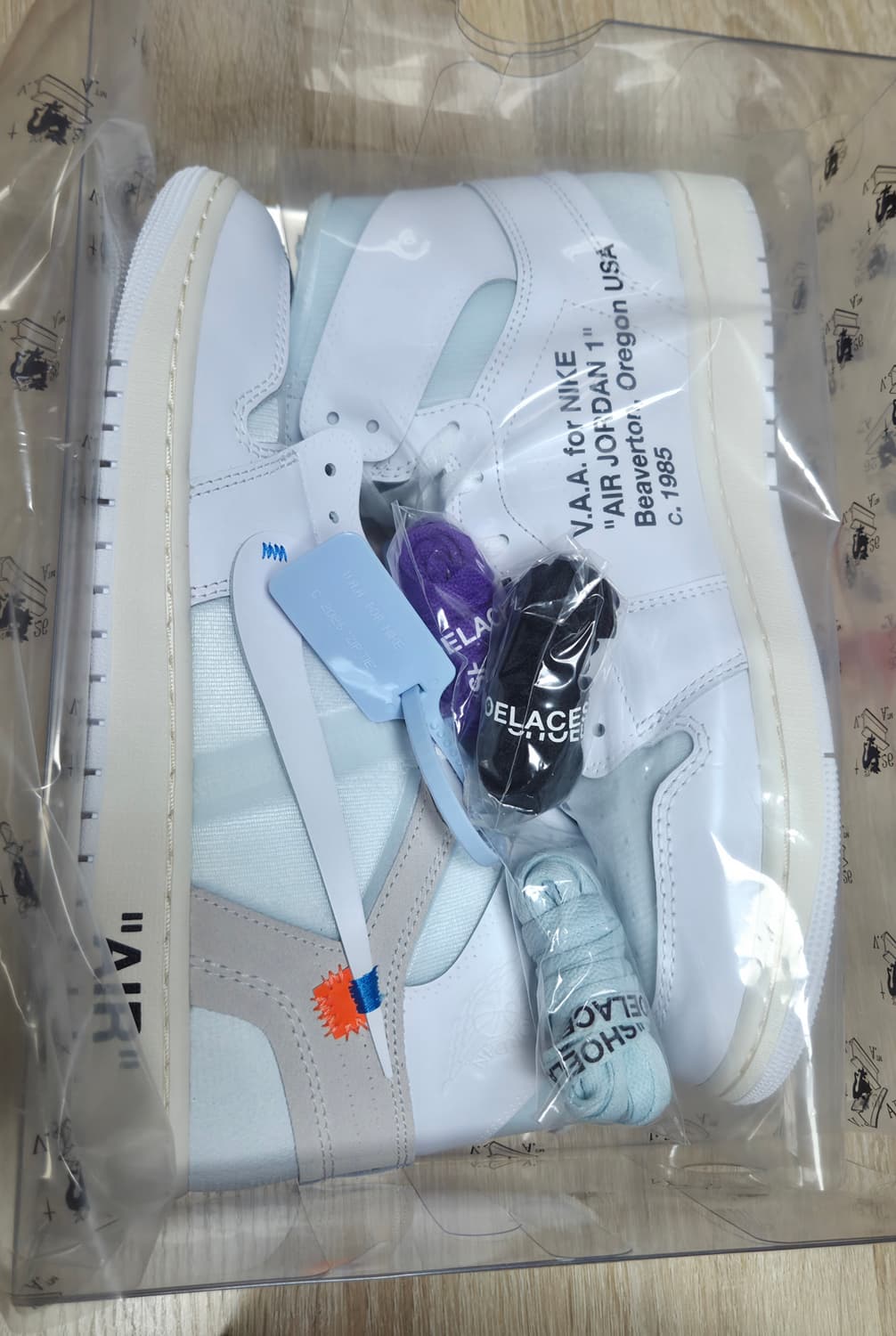 [305]조던1 버질아블로 아카이브 알래스카 상품이미지1