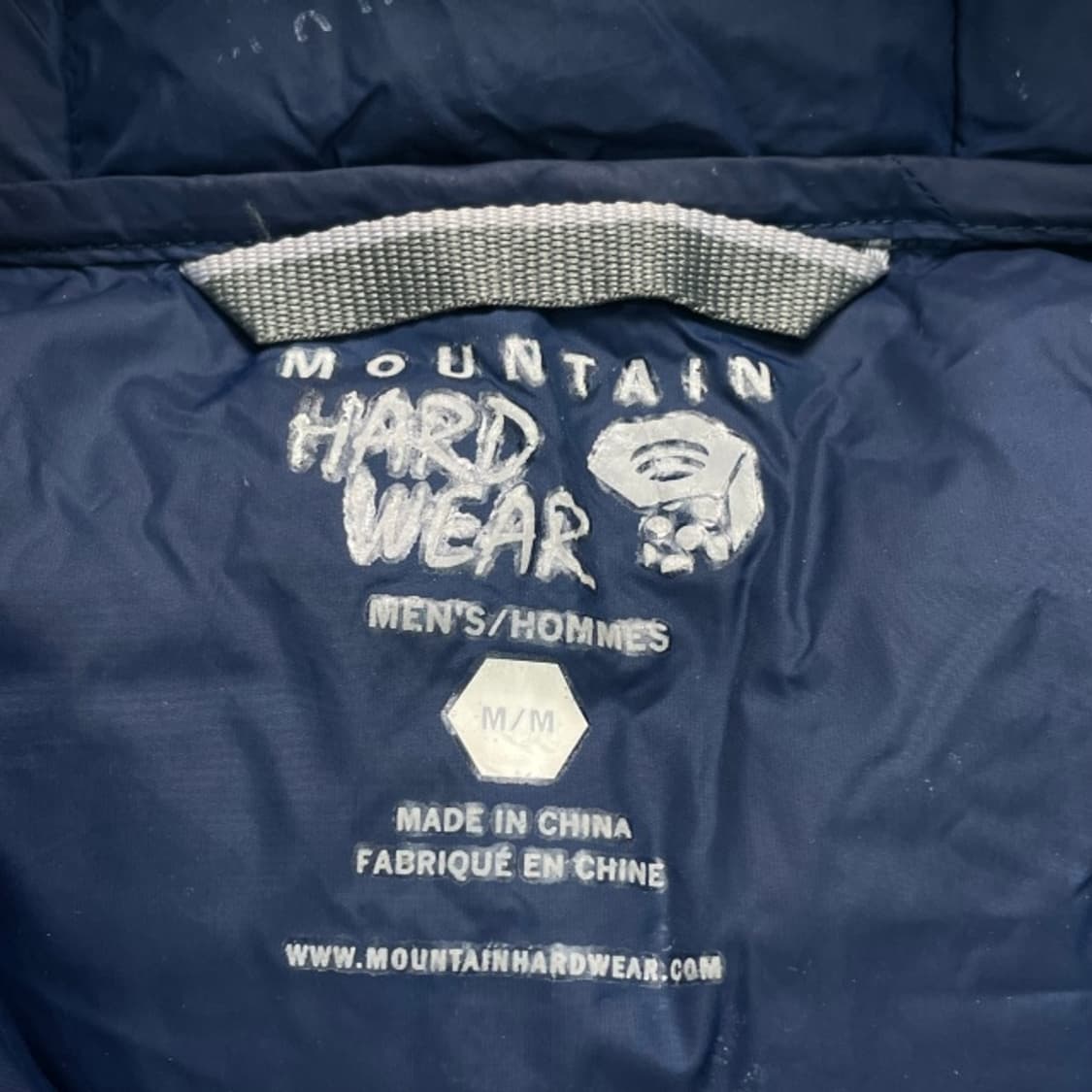 100 마운틴하드웨어 큐 쉴드 경량 패딩  상품이미지3