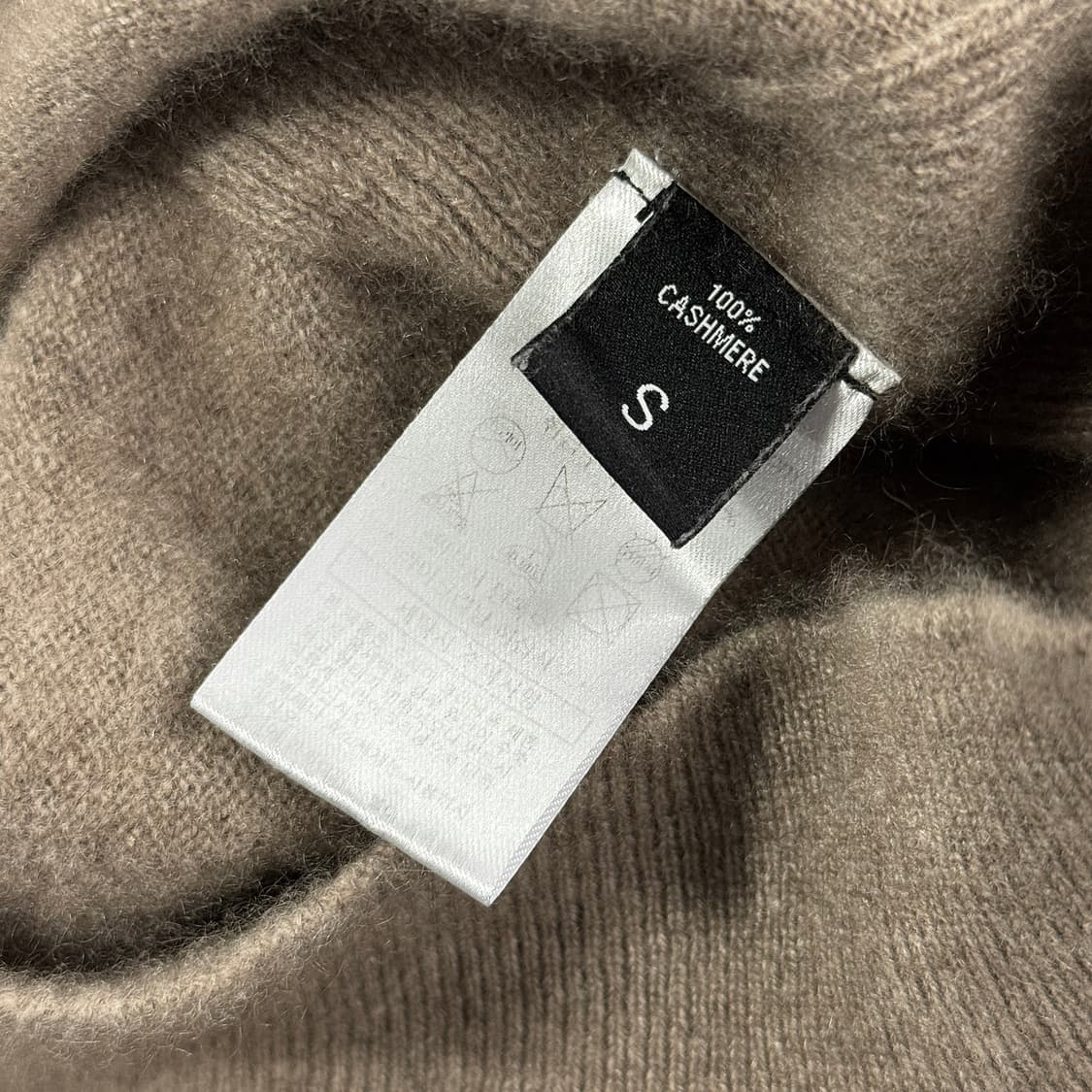 고비 GOBI 캐시미어100 크루넥 니트 상품이미지3