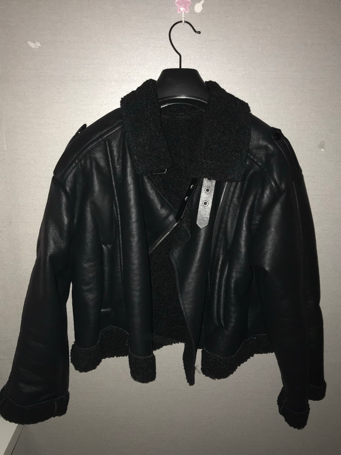 High Neck Short Mustang Black 상품이미지2