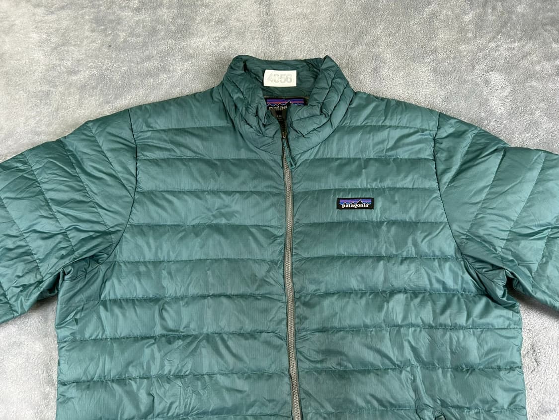 파타고니아 멘즈 경량패딩 상품이미지2