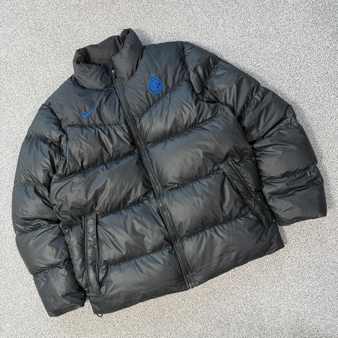 나이키 인테르 패딩 자켓 상품이미지1