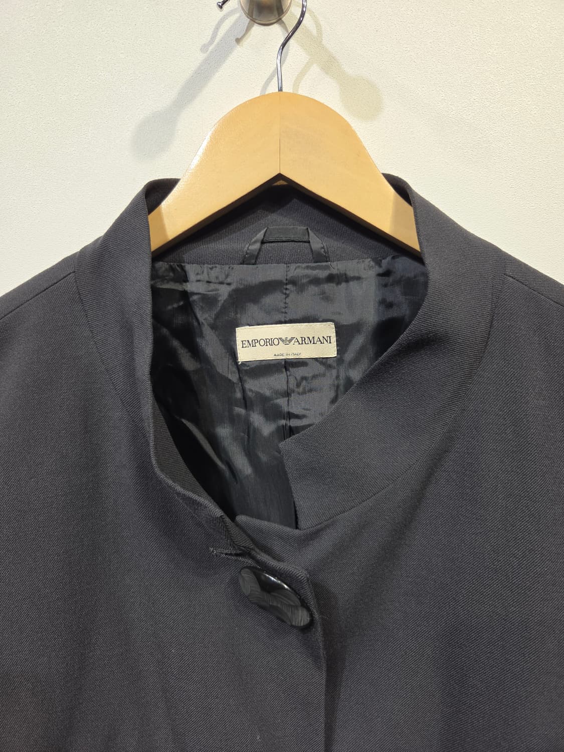 엠포리오 아르마니 울 스판 하프소매 자켓 상품이미지3