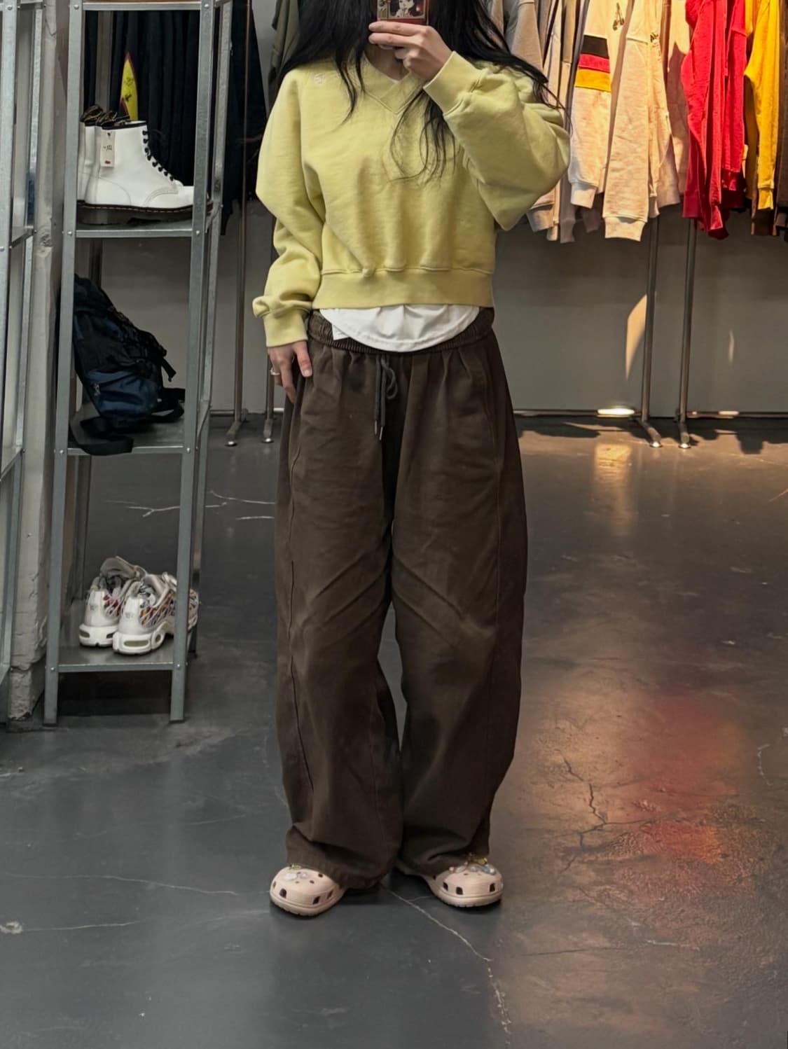 렉토 시그니처로고 브이넥 스웨트셔츠 A3034 상품이미지1