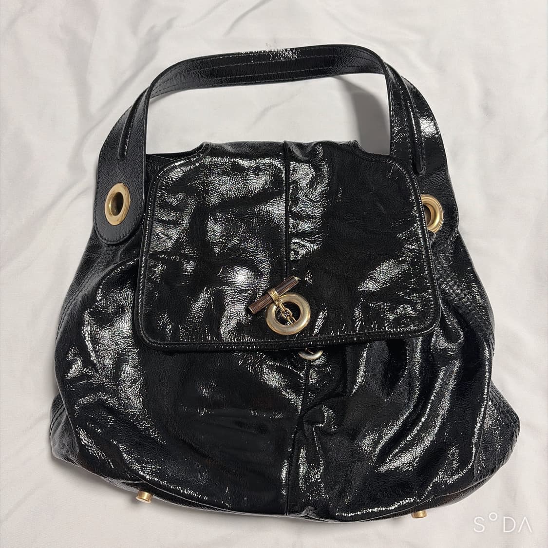 입생로랑 페이던트 숄더백 상품이미지1